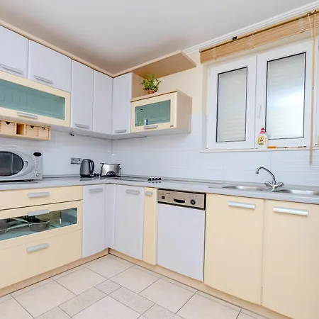 Sunsea Apartment